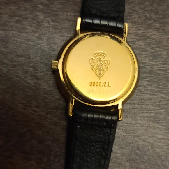 Watch - Picture 3 of 7